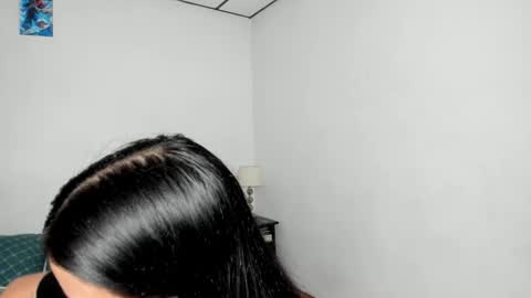 Snapshot of kendalgrey01 chatting on 12-04-25, 03:10 Kendal online show from 12-04-25, 03:10