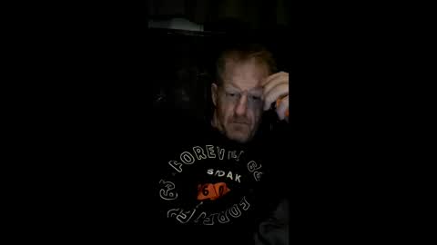 Snapshot of kendall21978 chatting on 05-31-26, 03:15 kendall21978 online show from 05-31-26, 03:15
