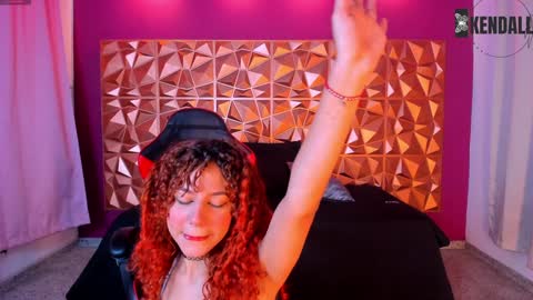 Snapshot of kendall23_ chatting on 01-19-25, 07:26 Kendall online show from 01-19-25, 07:26