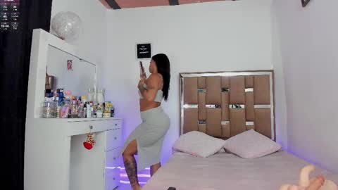 Kendall ewers online show from 09-09-25, 11:04