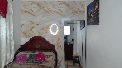 Snapshot of kendall_morry chatting on 03-05-25, 05:18 kendall online show from 03-05-25, 05:18