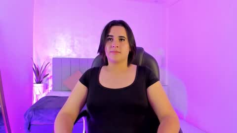 kendall_roous online show from 10-10-25, 09:36