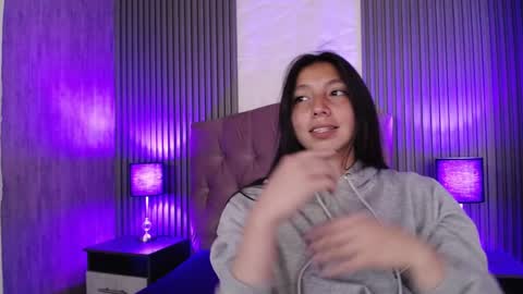 Snapshot of kendall_saenz chatting on 01-24-25, 07:28 kendall_saenz online show from 01-24-25, 07:28