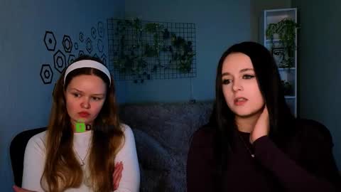 Snapshot of kendallkay_ chatting on 11-18-25, 10:52 Kendal online show from 11-18-25, 10:52