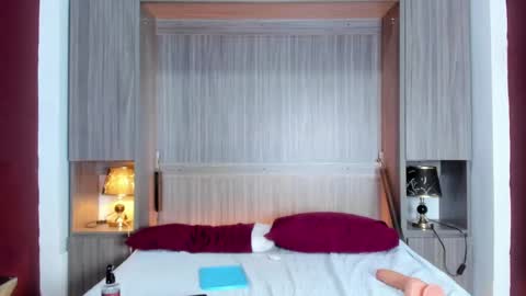 Snapshot of kendallrosse1 chatting on 12-18-24, 03:11 Kendal online show from 12-18-24, 03:11