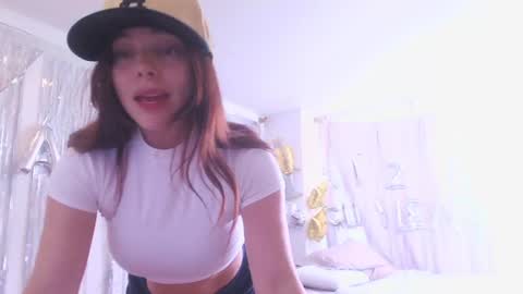 kendall online show from 11-19-25, 04:40