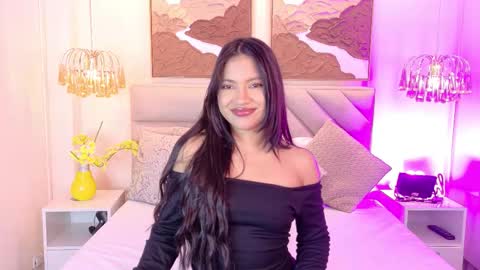 Kendal online show from 12-21-25, 02:08