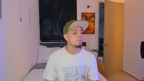 kendel_dimitri online show from 03-25-26, 05:13