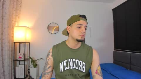 Snapshot of kendel_dimitri chatting on 05-11-26, 04:51 kendel_dimitri online show from 05-11-26, 04:51