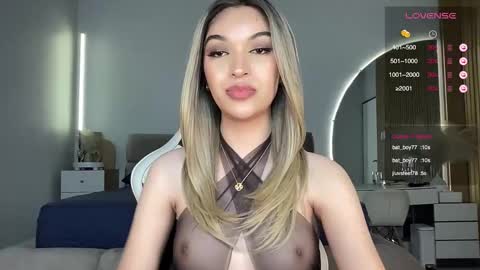 Snapshot of kendoll110 chatting on 01-06-25, 04:47 kendoll110 online show from 01-06-25, 04:47