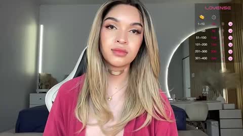 Snapshot of kendoll110 chatting on 01-30-25, 04:16 kendoll110 online show from 01-30-25, 04:16