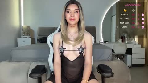 Snapshot of kendoll110 chatting on 02-20-25, 12:52 kendoll110 online show from 02-20-25, 12:52