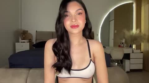 Snapshot of kendoll110 chatting on 09-28-25, 11:37 kendoll110 online show from 09-28-25, 11:37