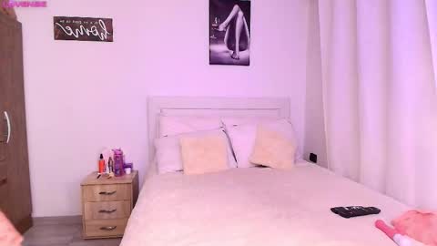 Snapshot of kendra_jhonson chatting on 02-23-25, 03:02 sweet kendra online show from 02-23-25, 03:02