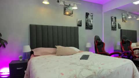 Kendra London online show from 03-21-26, 11:15