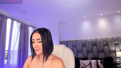 Kendra Scoth online show from 12-22-24, 07:52