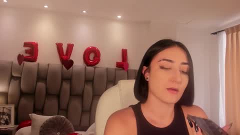 Kendra Scoth online show from 02-15-25, 07:28