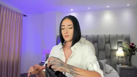 Kendra Scoth online show from 02-18-25, 07:52