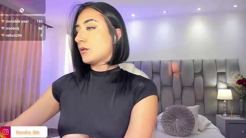 Kendra Scoth online show from 02-19-25, 10:42