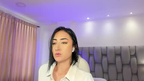 Kendra Scoth online show from 02-23-25, 06:56