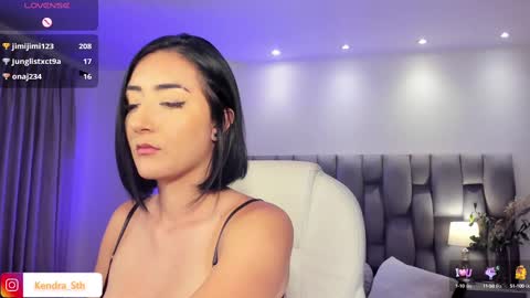 Kendra Scoth online show from 03-04-25, 10:49