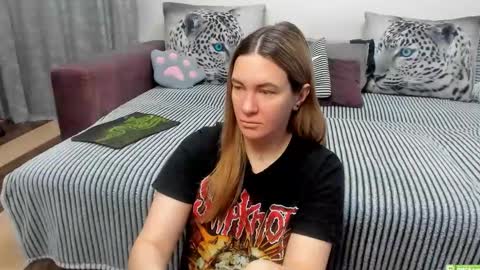 Kendra online show from 02-22-26, 01:40