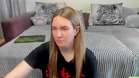 Kendra online show from 05-16-26, 12:29
