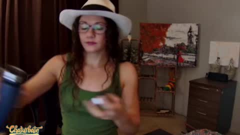 Kendra online show from 10-30-25, 02:57