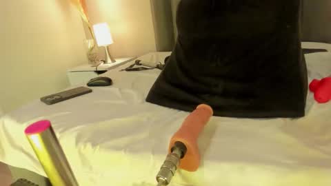 Snapshot of kendrachavez_ chatting on 11-14-25, 12:53 kendrachavez_ online show from 11-14-25, 12:53