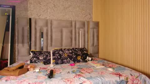 Kendra Foster online show from 03-15-26, 12:22