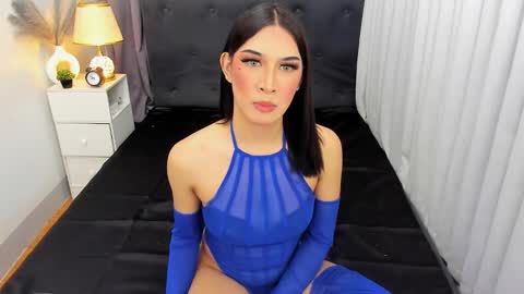 Snapshot of kendrahunter_____ chatting on 02-28-25, 11:25 Kendra online show from 02-28-25, 11:25