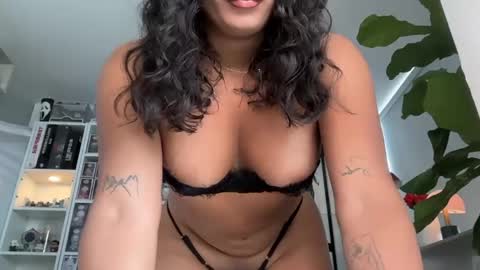 Hi Im kendra- onlyfans. isab2896 online show from 04-27-26, 04:49