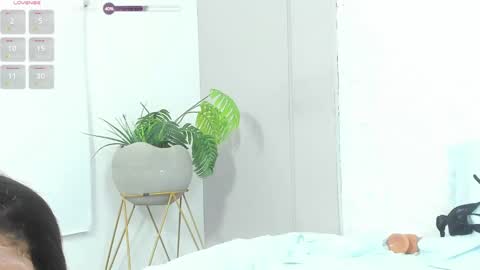 Snapshot of kenia28_ chatting on 12-26-24, 03:53 Kenia online show from 12-26-24, 03:53