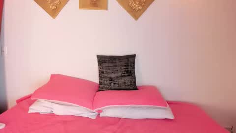 Kenia online show from 11-06-25, 05:08