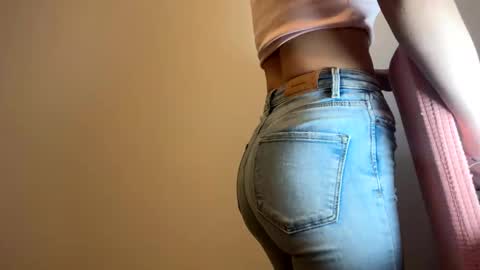 Snapshot of kennasoft chatting on 12-30-24, 01:03 Kenna next time online - 2nd of Dec online show from 12-30-24, 01:03