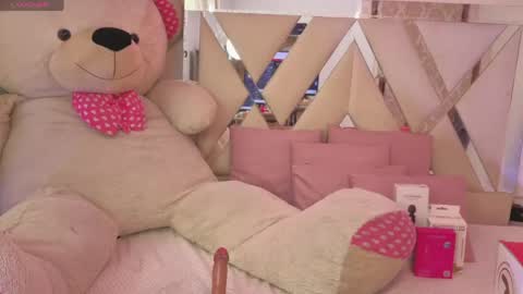 kenndal_tay online show from 04-24-26, 07:27