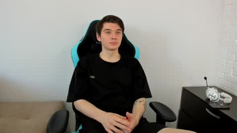 Snapshot of kennedy_max chatting on 05-21-26, 04:41 kennedy max online show from 05-21-26, 04:41