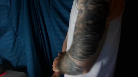 Snapshot of kennerfox77 chatting on 01-03-25, 02:54 Kennfox777 online show from 01-03-25, 02:54