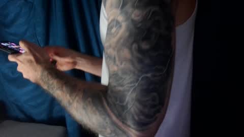 Snapshot of kennerfox77 chatting on 01-06-25, 06:25 Kennfox777 online show from 01-06-25, 06:25