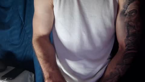 Snapshot of kennerfox77 chatting on 01-15-25, 08:05 Kennfox777 online show from 01-15-25, 08:05