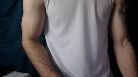 Snapshot of kennerfox77 chatting on 01-27-25, 03:37 Kennfox777 online show from 01-27-25, 03:37