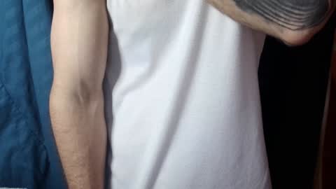 Snapshot of kennerfox77 chatting on 01-29-25, 05:30 Kennfox777 online show from 01-29-25, 05:30