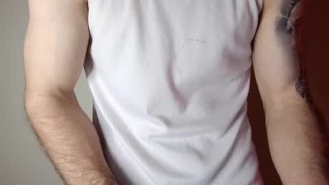 Snapshot of kennerfox77 chatting on 02-23-25, 06:23 Kennfox777 online show from 02-23-25, 06:23