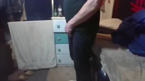 Snapshot of kenneth69h chatting on 09-22-25, 11:34 kenneth69h online show from 09-22-25, 11:34