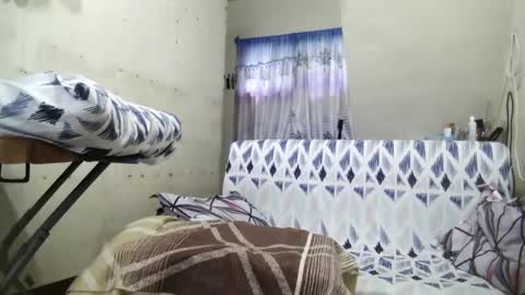 Snapshot of kenneyjean33 chatting on 10-24-25, 05:04 jeanny online show from 10-24-25, 05:04