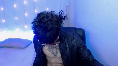 Snapshot of kenny__hot chatting on 12-03-24, 06:28 kenny online show from 12-03-24, 06:28