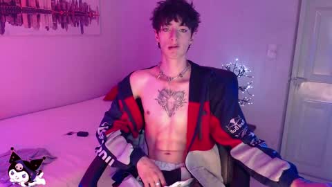 Snapshot of kenny__hot chatting on 12-30-24, 05:13 kenny online show from 12-30-24, 05:13