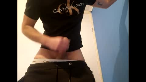 Snapshot of kennyfuckingg chatting on 01-07-25, 01:35 kennyfuckingg online show from 01-07-25, 01:35