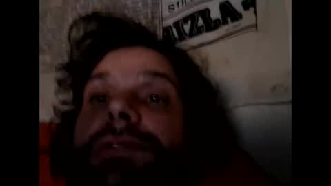 Snapshot of kennyxtralong chatting on 10-05-25, 10:35 kennyxtralong online show from 10-05-25, 10:35