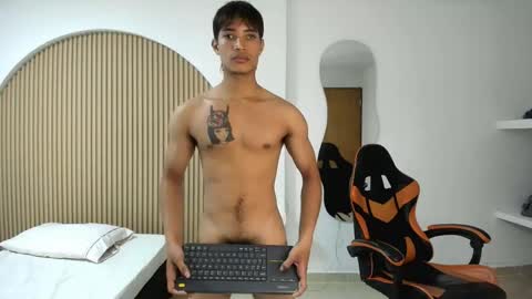 kenshi_roa online show from 04-25-26, 03:53